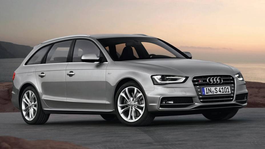 Este é o S4 Avant, uma perua | <a href="https://beta-develop.quatrorodas.abril.com.br/noticias/fabricantes/audi-traz-modelos-s4-ao-brasil-704081.shtml" rel="migration">Leia mais</a>