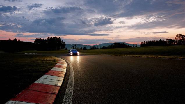 Honda CR-Z preparado pela Mugen | <a href="https://beta-develop.quatrorodas.abril.com.br/noticias/mercado/honda-confirma-cr-z-mugen-704630.shtml" rel="migration">Leia mais</a> Honda CR-Z preparado pela Mugen | <a href="https://beta-develop.quatrorodas.abril.com.br/noticias/mercado/honda-confirma-cr-z-mugen-704630.shtml" rel="migration">Leia mais</a>