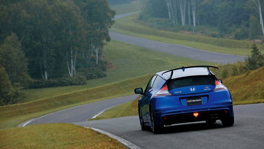 Honda CR-Z preparado pela Mugen | <a href="https://beta-develop.quatrorodas.abril.com.br/noticias/mercado/honda-confirma-cr-z-mugen-704630.shtml" rel="migration">Leia mais</a>