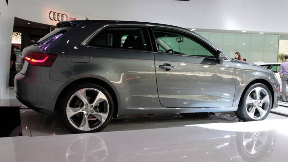 Potência gerada é de 180 cv <a href="https://beta-develop.quatrorodas.abril.com.br/salao-do-automovel/2012/carros/a3-sport-709767.shtml" rel="migration">Leia mais</a>