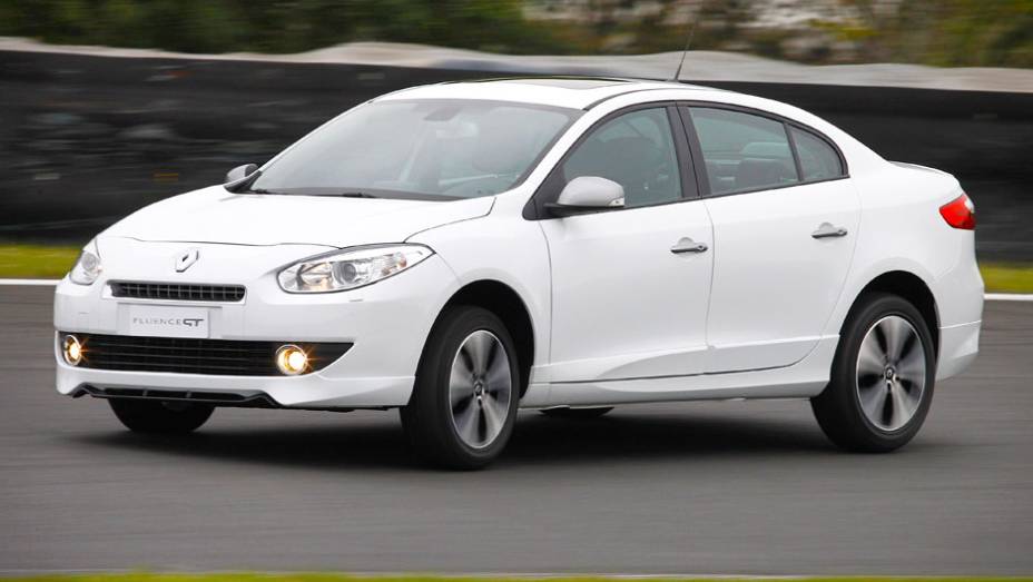 O Fluence GT &eacute; criado pela Renault Sport, respons&aacute;vel pela prepara&ccedil;&atilde;o dos modelos esportivos da marca | <a href="https://beta-develop.quatrorodas.abril.com.br/carros/lancamentos/renault-fluence-gt-721405.shtml" rel="migration">Leia mais</a>