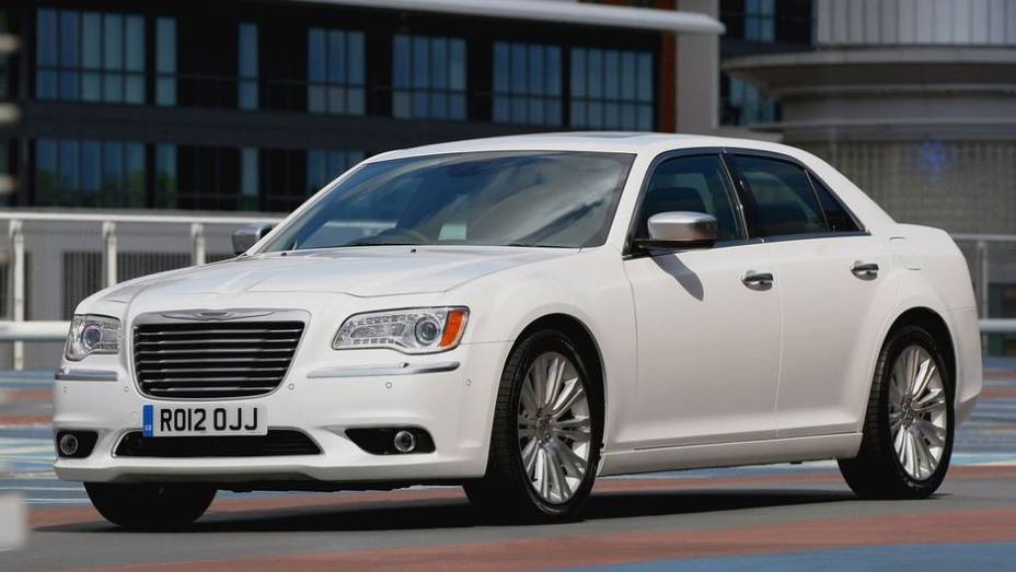 Em seguida, uma série de marcas do grupo Chrysler, a começar pela própria marca Chrysler, em 23º lugar | <a href="https://beta-develop.quatrorodas.abril.com.br/noticias/mercado/marcas-japonesas-sao-mais-confiaveis-diz-pesquisa-712948.shtml" rel="migration">Leia mais</a>