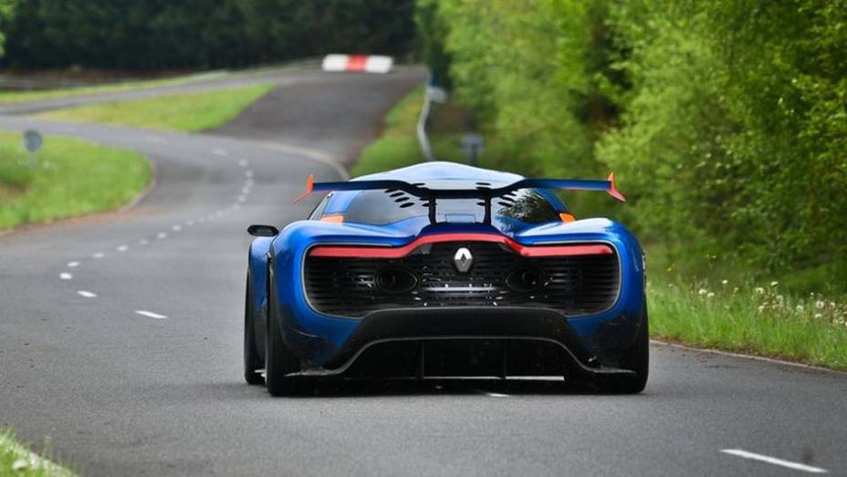 A expectativa é de que os novos Alpine produzidos por Renault e Caterham tenham design similar ao conceito | <a href="https://beta-develop.quatrorodas.abril.com.br/noticias/fabricantes/renault-caterham-produzirao-nova-linha-alpine-714806.shtml" rel="migration">Leia mais</a>