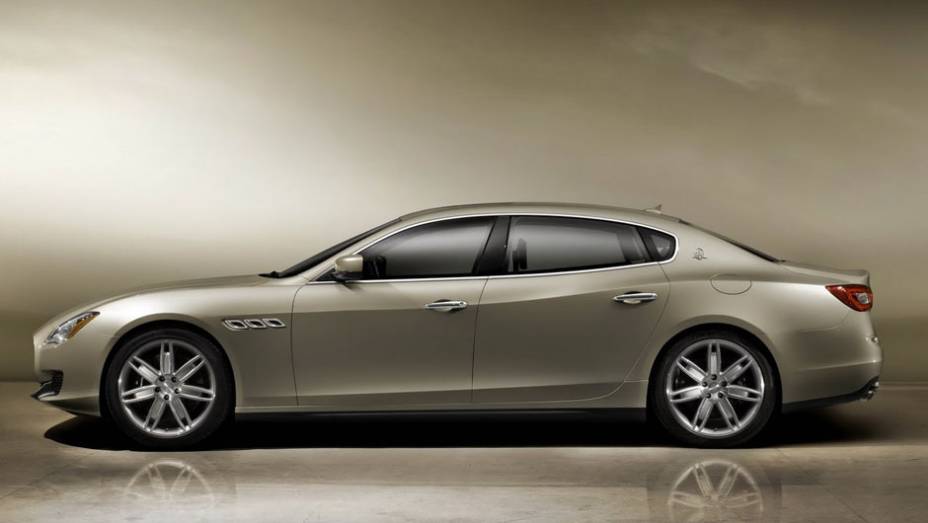 Maserati revela as primeiras imagens e informa&ccedil;&otilde;es do Quattroporte | <a href="https://beta-develop.quatrorodas.abril.com.br/noticias/mercado/maserati-revela-novo-quattroporte-715235.shtml" rel="migration">Leia mais</a>