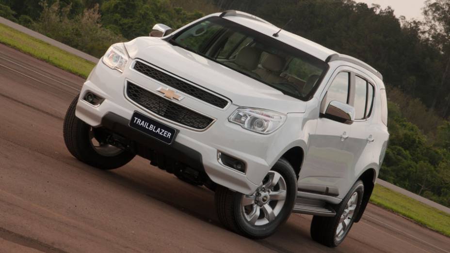 Lembra da Blazer? Então pode esquecer: a Trailblazer não tem absolutamente nada em comum com o antigo SUV | <a href="https://beta-develop.quatrorodas.abril.com.br/carros/lancamentos/chevrolet-trailblazer-718248.shtml" target="_blank" rel="migration">Leia mais</a>