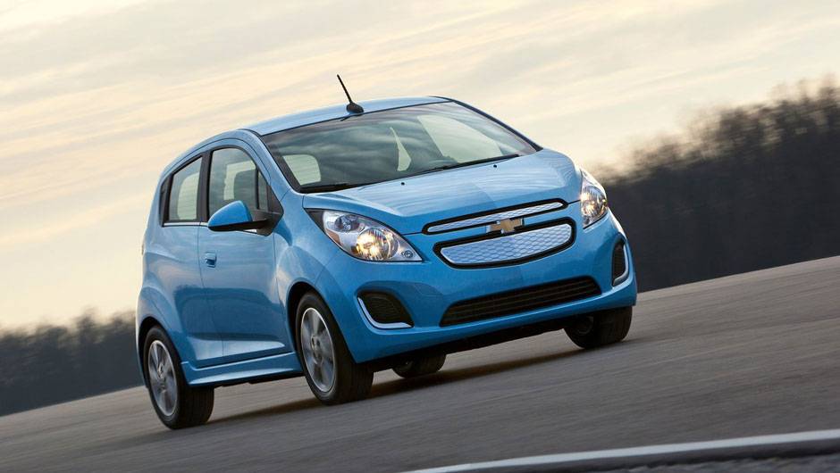 A Chevrolet mostra o Spark EV | <a href="https://beta-develop.quatrorodas.abril.com.br/saloes/los-angeles/2012/chevrolet-spark-ev-723965.shtml" rel="migration">Leia mais</a> A Chevrolet mostra o Spark EV | <a href="https://beta-develop.quatrorodas.abril.com.br/saloes/los-angeles/2012/chevrolet-spark-ev-723965.shtml" rel="migration">Leia mais</a>