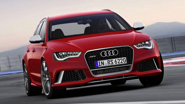A frente com faróis de LED é típica da Audi, mas nunca houve uma perua tão rápida na história da marca | <a href="%20https://beta-develop.quatrorodas.abril.com.br/saloes/detroit/2013/audi-rs6-avant-730408.shtml" rel="migration">Leia mais</a> A frente com faróis de LED é típica da Audi, mas nunca houve uma perua tão rápida na história da marca | <a href="%20https://beta-develop.quatrorodas.abril.com.br/saloes/detroit/2013/audi-rs6-avant-730408.shtml" rel="migration">Leia mais</a>