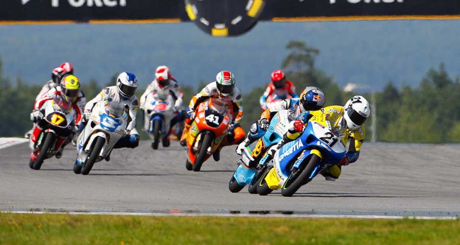 Na 125cc, a briga pela vit&oacute;ria foi intensa nas voltas finais