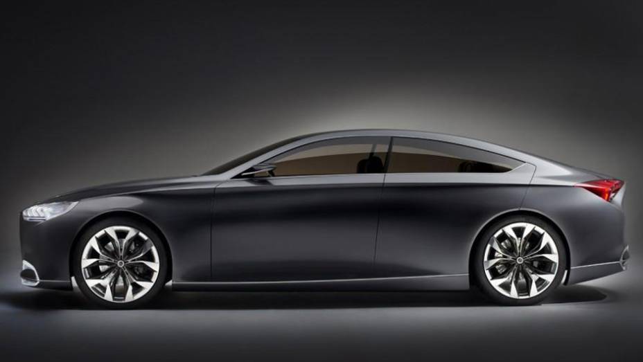 Ele conta com aço aplicado em determinadas áreas | <a href="https://beta-develop.quatrorodas.abril.com.br/saloes/detroit/2013/hyundai-hcd-14-genesis-730952.shtml" rel="migration">Leia mais</a> Ele conta com aço aplicado em determinadas áreas | <a href="https://beta-develop.quatrorodas.abril.com.br/saloes/detroit/2013/hyundai-hcd-14-genesis-730952.shtml" rel="migration">Leia mais</a>
