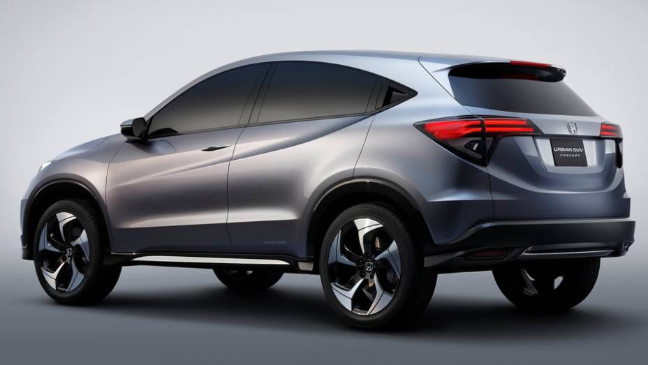 O Urban SUV concept utiliza a mesma plataforma do Fit e se prop&otilde;e a ser um SUV pequeno por fora... | <a href="https://beta-develop.quatrorodas.abril.com.br/saloes/detroit/2013/honda-urban-suv-concept-730971.shtml" rel="migration">Leia mais</a>