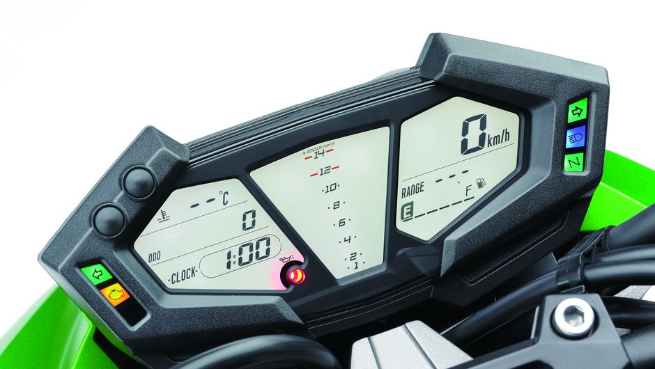 Tais mudan&ccedil;as, aliadas a uma leve redu&ccedil;&atilde;o de peso, contribuem, segundo a Kawasaki, para um melhor desempenho | <a href="%20https://beta-develop.quatrorodas.abril.com.br/moto/noticias/kawasaki-traz-nova-z800-ao-brasil-732675.shtml" rel="migration">Leia mais</a>