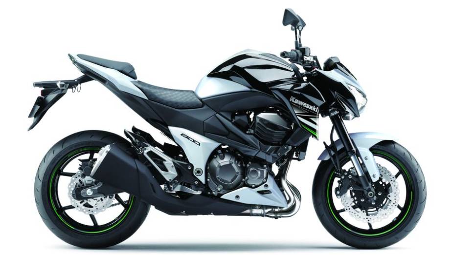 J&aacute; o modelo com freios ABS passa a valer R$ 38.990 | <a href="https://beta-develop.quatrorodas.abril.com.br/moto/noticias/kawasaki-traz-nova-z800-ao-brasil-732675.shtml" rel="migration">Leia mais</a>