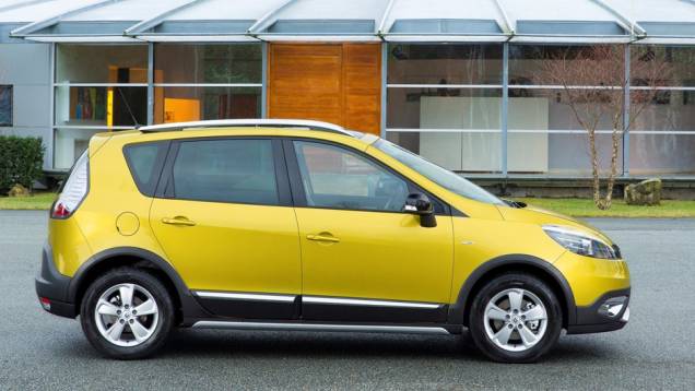 Esteticamente, o Scenic XMOD vem com rodas de liga-leve exclusivas, detalhes cromados na carroceria... | <a href="%20https://beta-develop.quatrorodas.abril.com.br/saloes/genebra/2013/renault-scenic-xmod-734868.shtml" rel="migration">Leia mais</a> Esteticamente, o Scenic XMOD vem com rodas de liga-leve exclusivas, detalhes cromados na carroceria... | <a href="%20https://beta-develop.quatrorodas.abril.com.br/saloes/genebra/2013/renault-scenic-xmod-734868.shtml" rel="migration">Leia mais</a>
