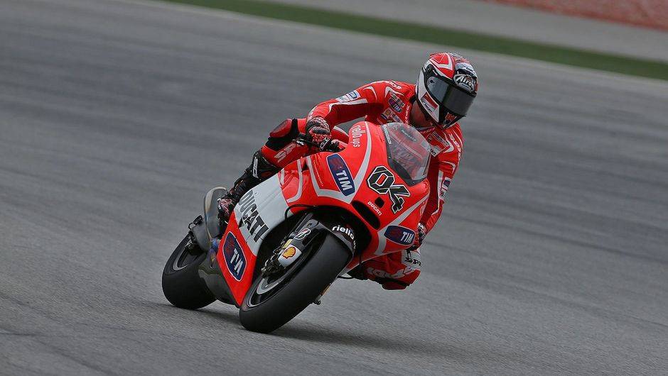 Andrea Dovizioso ficou no meio da t&aacute;bua de tempos: 13&ordm; | <a href="https://beta-develop.quatrorodas.abril.com.br/moto/noticias/motogp-pedrosa-lidera-primeiro-dia-testes-732984.shtml" rel="migration">Leia mais</a>