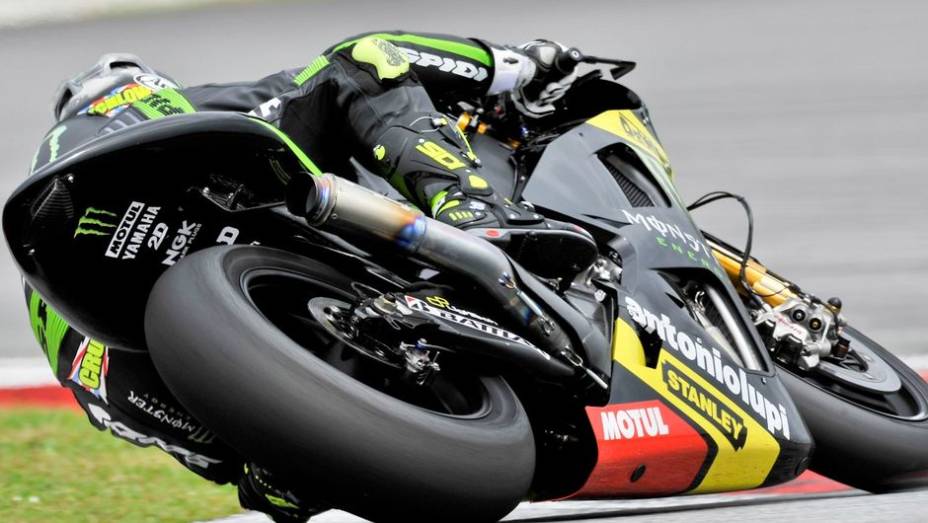 Cal Crutchlow obteve a quinta colocação | <a href="https://beta-develop.quatrorodas.abril.com.br/moto/noticias/motogp-pedrosa-repete-dominio-sepang-733092.shtml" rel="migration">Leia mais</a>