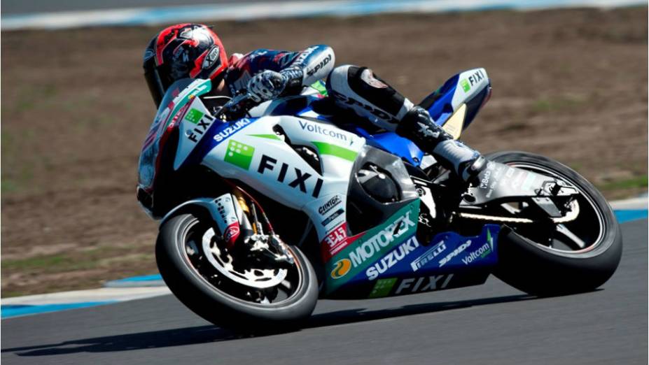 Leon Camier liderou o segundo dia de testes do Superbike em Phillip Island. <a href="https://beta-develop.quatrorodas.abril.com.br/moto/noticias/superbike-camier-lidera-2o-dia-phillip-island-733687.shtml" rel="migration">Leia mais</a>