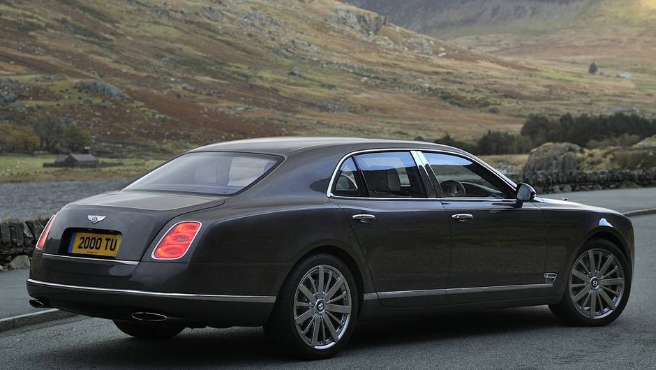 O modelo, por&eacute;m, ganhou novos pacotes | <a href="https://beta-develop.quatrorodas.abril.com.br/saloes/genebra/2013/bentley-mulsanne-2014-734713.shtml" rel="migration">Leia mais</a>