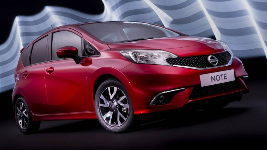 A Nissan mostra a versão europeia do Versa Note no Salão de Genebra | <a href="https://beta-develop.quatrorodas.abril.com.br/saloes/genebra/2013/nissan-note-734148.shtml" rel="migration">Leia mais</a> A Nissan mostra a versão europeia do Versa Note no Salão de Genebra | <a href="https://beta-develop.quatrorodas.abril.com.br/saloes/genebra/2013/nissan-note-734148.shtml" rel="migration">Leia mais</a>