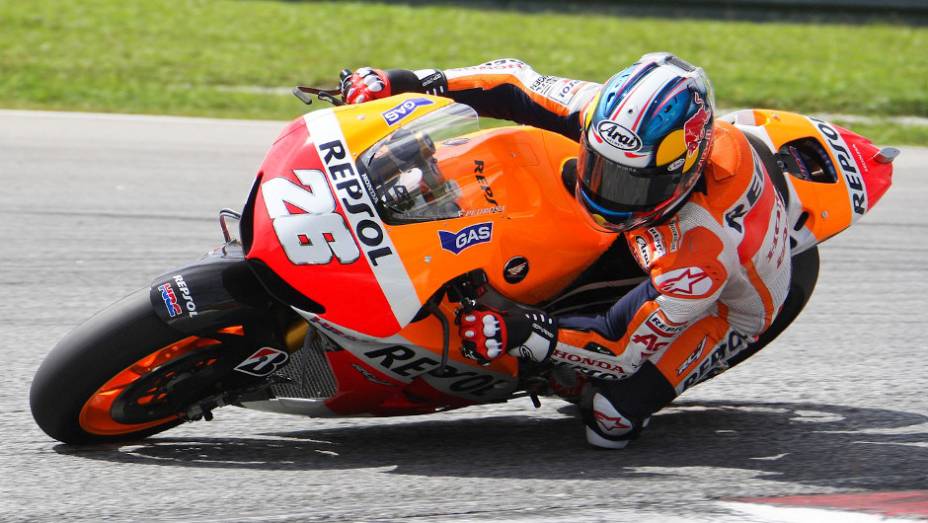 Dani Pedrosa (Repsol Honda Team) ficou com o segundo melhor tempo nesta quarta-feira (27). <a href="https://beta-develop.quatrorodas.abril.com.br/moto/noticias/motogp-lorenzo-supera-pedrosa-sepang-734732.shtml" rel="migration">Leia mais</a>