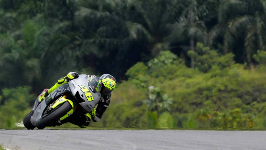 Valentino Rossi (Yamaha Factory Racing Team) ficou em quarto no &uacute;ltimo dia em Sepang. <a href="https://beta-develop.quatrorodas.abril.com.br/moto/noticias/motogp-pedrosa-lidera-ultimo-dia-sepang-734820.shtml" rel="migration">Leia mais</a>