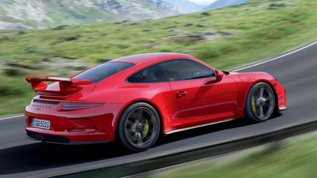 As rodas são de liga-leve e, apesar de a Porsche ainda não ter confirmado, devem ser de 20 polegadas | <a href="%20https://beta-develop.quatrorodas.abril.com.br/saloes/genebra/2013/porsche-911-gt3-735214.shtml" rel="migration">Leia mais</a> As rodas são de liga-leve e, apesar de a Porsche ainda não ter confirmado, devem ser de 20 polegadas | <a href="%20https://beta-develop.quatrorodas.abril.com.br/saloes/genebra/2013/porsche-911-gt3-735214.shtml" rel="migration">Leia mais</a>