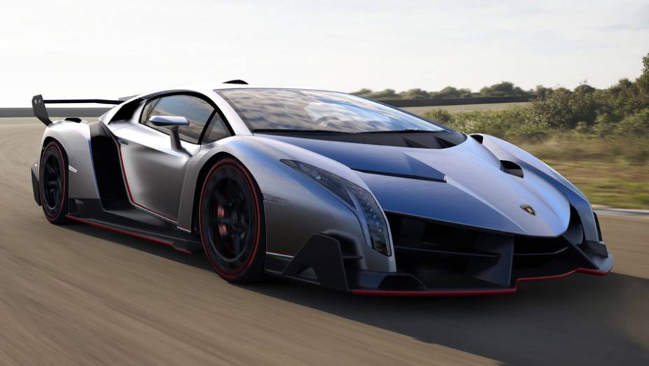 ... afinal, apenas três unidades do Veneno serão produzidas | <a href="https://beta-develop.quatrorodas.abril.com.br/saloes/genebra/2013/lamborghini-veneno-735176.shtml" rel="migration">Leia mais</a>