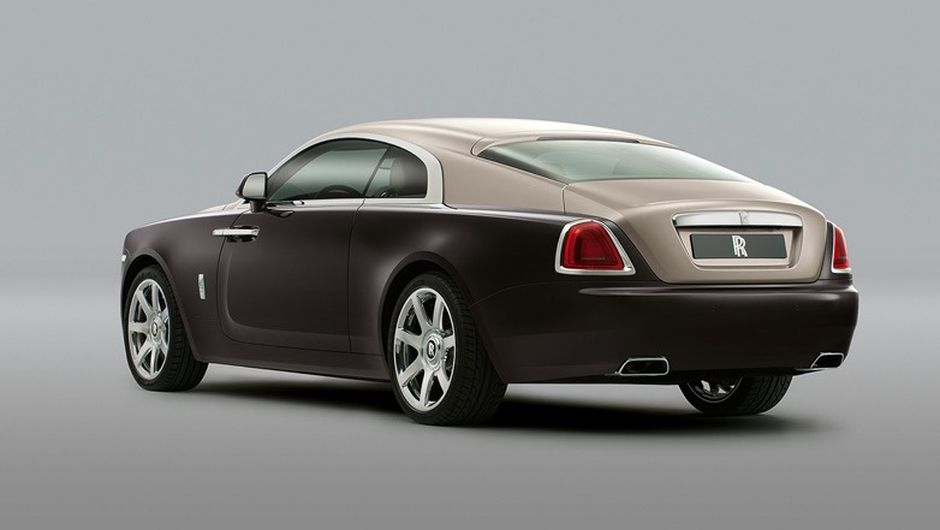 Finalmente, o modelo teve fotos oficiais e informa&ccedil;&otilde;es reveladas | <a href="https://beta-develop.quatrorodas.abril.com.br/saloes/genebra/2013/rolls-royce-wraith-734658.shtml" rel="migration">Leia mais</a>