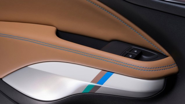 A aposta conceitual da Opel no Sal&atilde;o de Genebra &eacute; uma vers&atilde;o cabriolet do Opel Adam | <a href="%20https://beta-develop.quatrorodas.abril.com.br/saloes/genebra/2013/opel-adam-rocks-concept-735283.shtml" rel="migration">Leia mais</a>