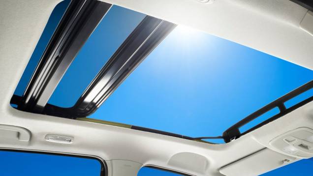 Nos dois casos, estão disponíveis versões com tração em duas ou quatro rodas | <a href="%20https://beta-develop.quatrorodas.abril.com.br/saloes/genebra/2013/suzuki-sx4-735279.shtml" rel="migration">Leia mais</a> Nos dois casos, estão disponíveis versões com tração em duas ou quatro rodas | <a href="%20https://beta-develop.quatrorodas.abril.com.br/saloes/genebra/2013/suzuki-sx4-735279.shtml" rel="migration">Leia mais</a>