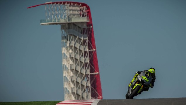 Valentino Rossi e toda a equipe Yamaha Factory Racing deixaram os EUA na quarta-feira (13) | <a href="%20https://beta-develop.quatrorodas.abril.com.br/moto/noticias/motogp-marc-marquez-absoluto-eua-736303.shtml" rel="migration">Leia mais</a>