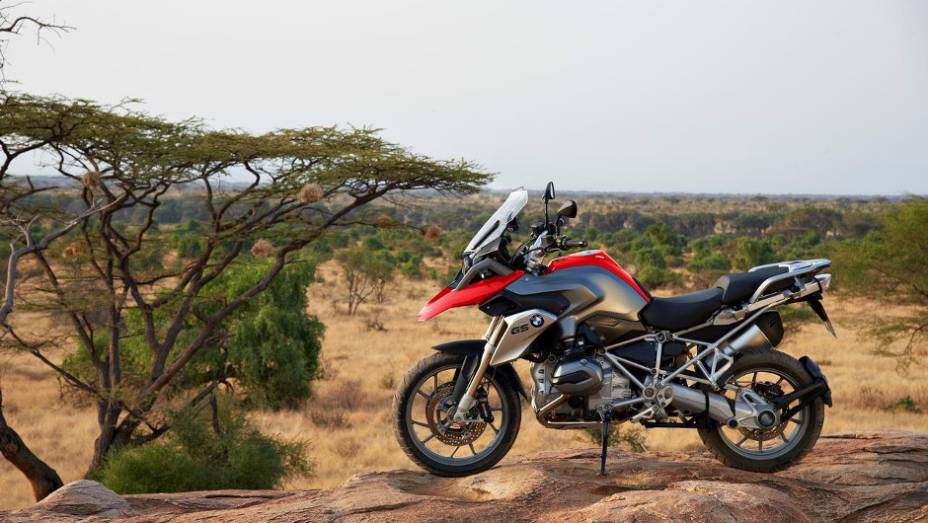 Os freios ABS, da marca Brembo, s&atilde;o itens de s&eacute;rie | <a href="https://beta-develop.quatrorodas.abril.com.br/moto/noticias/nova-bmw-r-1200-gs-chega-r-73-400-738866.shtml" rel="migration">Leia mais</a>