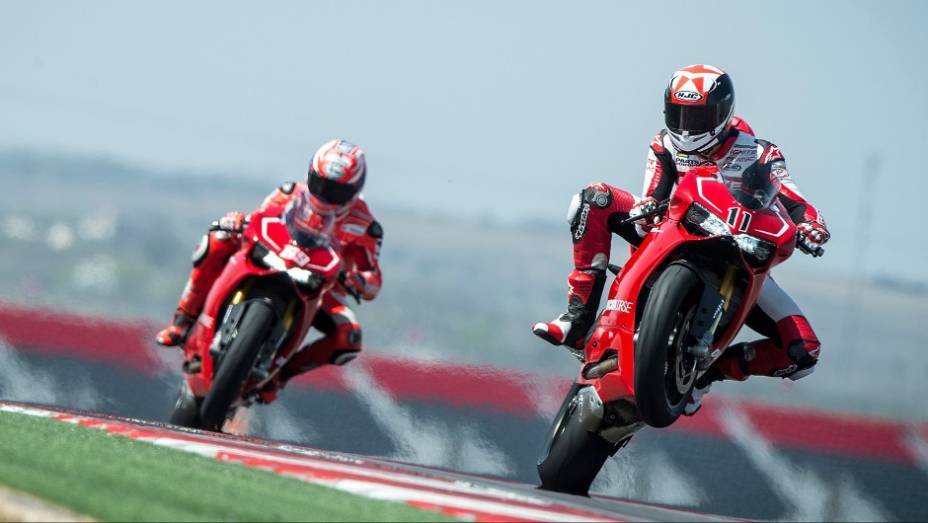 Os pilotos conheceram a pista que fará sua estreia nesta temporada | <a href="https://beta-develop.quatrorodas.abril.com.br/moto/noticias/ducati-lanca-1199-panigale-r-2013-austin-736714.shtml" rel="migration">Leia mais</a>