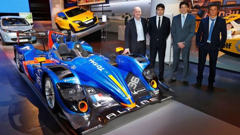 Os pilotos j&aacute; foram confirmados pela Alpine, todos eles franceses: Nelson Panciatici e Pierre Ragues (temporada regular) e Tristan Gommendy (24 Horas de Le Mans) | <a href="%20https://beta-develop.quatrorodas.abril.com.br/noticias/fabricantes/alpine-revela-no36-736828.sh" rel="migration"></a>