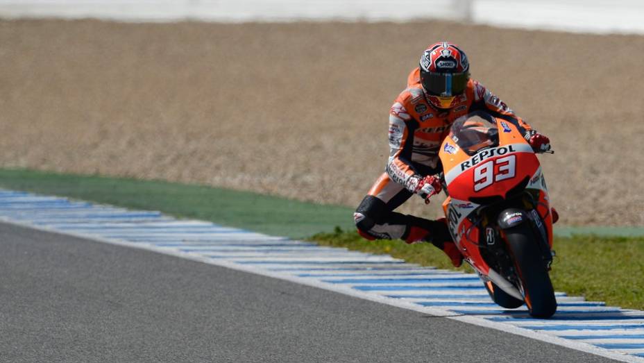 Marc Márquez ficou com o quinto tempo nesta segunda (25) | <a href="https://beta-develop.quatrorodas.abril.com.br/moto/noticias/motogp-yamaha-lidera-testes-jerez-737049.shtml" rel="migration">Leia mais</a>