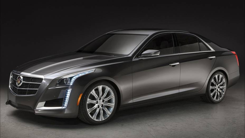 A Cadillac divulgou as primeiras informações referentes à atualização do sedã CTS | <a href="%20https://beta-develop.quatrorodas.abril.com.br/saloes/new-york/2013//cadillac-cts-736986.shtml" rel="migration">Leia mais</a>