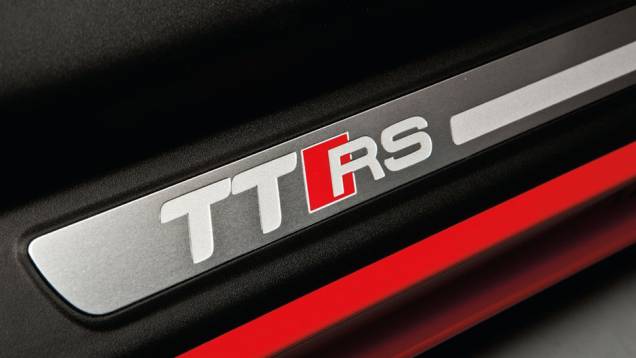 Gostou? Então saiba que o TT RS custa a partir de R$ 399 mil | <a href="https://beta-develop.quatrorodas.abril.com.br/carros/lancamentos/audi-tt-rs-737239.shtml" rel="migration">Leia mais</a> Gostou? Então saiba que o TT RS custa a partir de R$ 399 mil | <a href="https://beta-develop.quatrorodas.abril.com.br/carros/lancamentos/audi-tt-rs-737239.shtml" rel="migration">Leia mais</a>