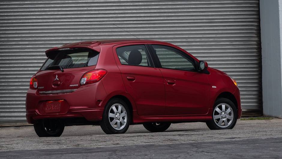 O desempenho &eacute; obtido por meio do pequeno motor 1.2 de tr&ecirc;s cilindros que equipa o modelo | <a href="%20https://beta-develop.quatrorodas.abril.com.br/saloes/new-york/2013/mitsubishi-mirage-737029.shtml" rel="migration">Leia mais</a>