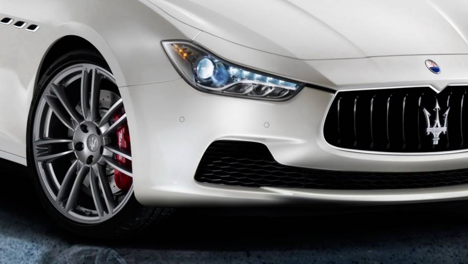 Maserati Ghibli | <a href="https://beta-develop.quatrorodas.abril.com.br/saloes/xangai/2013/maserati-ghibli-738641.shtml" rel="migration">Leia mais</a>