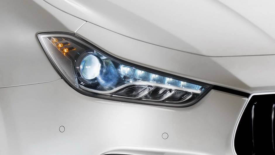 Maserati Ghibli | <a href="https://beta-develop.quatrorodas.abril.com.br/saloes/xangai/2013/maserati-ghibli-738641.shtml" rel="migration">Leia mais</a> Maserati Ghibli | <a href="https://beta-develop.quatrorodas.abril.com.br/saloes/xangai/2013/maserati-ghibli-738641.shtml" rel="migration">Leia mais</a>