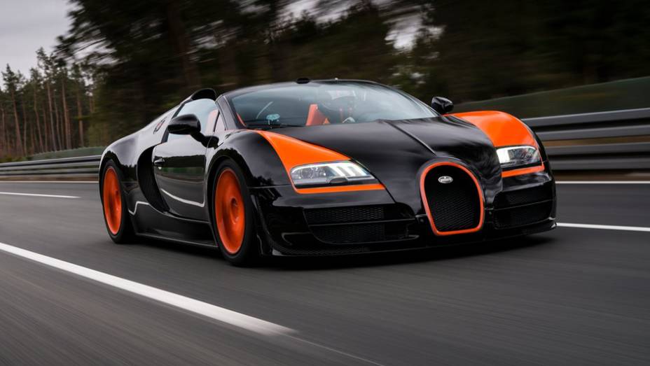 A Bugatti anunciou nesta quinta-feira (11) o Veyron Grand Sport Vitesse World Record Car Edition | <a href="https://beta-develop.quatrorodas.abril.com.br/saloes/xangai/2013/bugatti-veyron-grand-sport-vitesse-wrc-edition-738696.shtml" rel="migration">Leia mais</a>