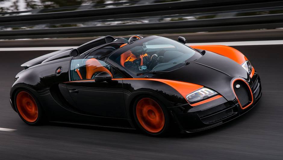 O modelo obteve o posto de convers&iacute;vel mais r&aacute;pido do mundo ao atingir a velocidade de 408,84 km/h | <a href="https://beta-develop.quatrorodas.abril.com.br/saloes/xangai/2013/bugatti-veyron-grand-sport-vitesse-wrc-edition-738696.shtml" rel="migration">Leia mais</a>