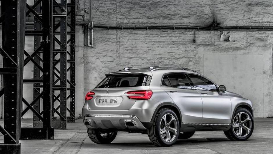 As formas robustas fazem o GLA parecer maior do que ele realmente &eacute; | <a href="https://beta-develop.quatrorodas.abril.com.br/saloes/xangai/2013/mercedes-benz-gla-738831.shtml" rel="migration">Leia mais</a>