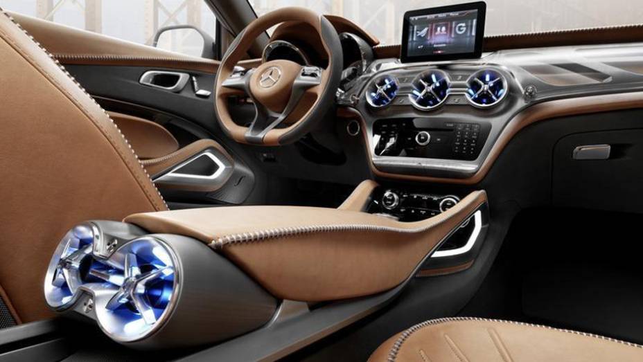 O GLA definitivo ser&aacute; apresentado no Sal&atilde;o de Frankfurt, em setembro | <a href="https://beta-develop.quatrorodas.abril.com.br/saloes/xangai/2013/mercedes-benz-gla-738831.shtml" rel="migration">Leia mais</a>