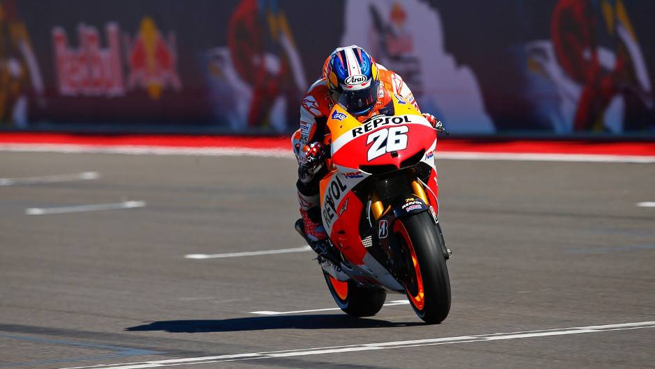 Dani Pedrosa (Repsol Honda Team) precisou se contentar com a segunda posi&ccedil;&atilde;o por dois d&eacute;cimos e meio | <a href="%20https://beta-develop.quatrorodas.abril.com.br/moto/noticias/marquez-faz-1a-pole-carreira-austin-739216.shtml" rel="migration">Leia mais</a>