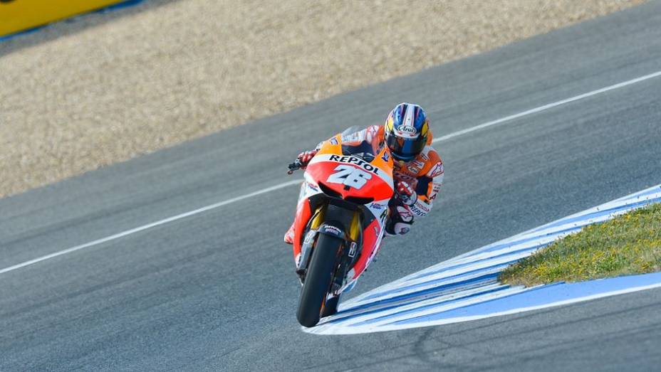 Dani Pedrosa foi o segundo mais rápido do dia | <a href="https://beta-develop.quatrorodas.abril.com.br/moto/noticias/motogp-lorenzo-lidera-treinos-jerez-740399.shtml" rel="migration">Leia mais</a>