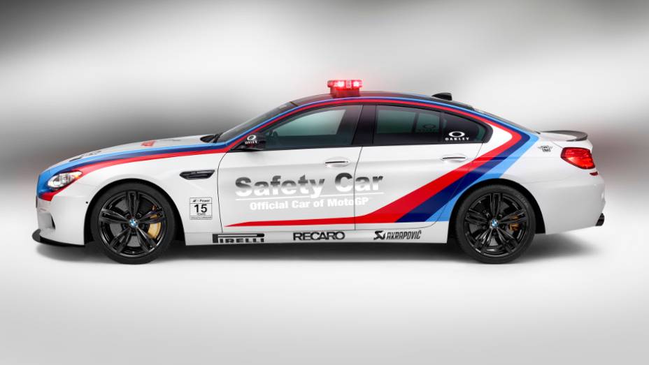 Pr&ecirc;mio M" ser&aacute; entregue ao melhor piloto da MotoGP pela d&eacute;cima vez | <a href="https://beta-develop.quatrorodas.abril.com.br/moto/noticias/melhor-qualificado-motogp-recebera-bmw-740903.shtml" rel="migration">Leia mais</a>