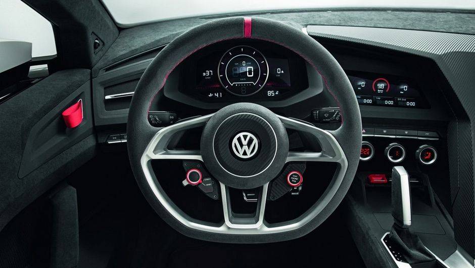 A transmissão é a DSG (dupla embreagem). O Design Vision também conta com rodas de liga-leve de 20 polegadas | <a href="%20https://beta-develop.quatrorodas.abril.com.br/noticias/fabricantes/vw-prepara-golf-design-vision-gti-concept-740746.shtml" rel="migration">Leia mais</a> A transmissão é a DSG (dupla embreagem). O Design Vision também conta com rodas de liga-leve de 20 polegadas | <a href="%20https://beta-develop.quatrorodas.abril.com.br/noticias/fabricantes/vw-prepara-golf-design-vision-gti-concept-740746.shtml" rel="migration">Leia mais</a>