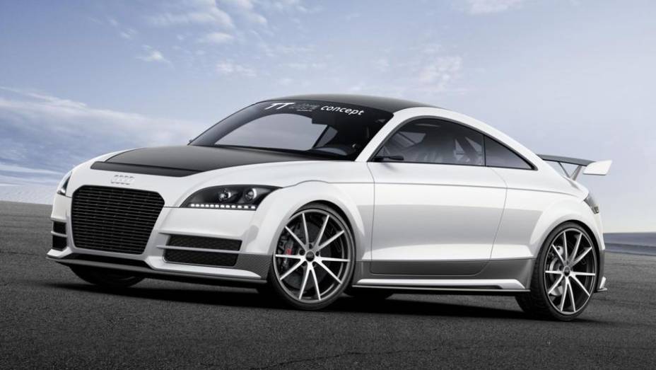 A Audi mostrou o TT ultra quattro concept, versão conceitual baseada no TT S quattro | <a href="https://beta-develop.quatrorodas.abril.com.br/noticias/fabricantes/audi-revela-tt-ultra-quattro-concept-739649.shtml" rel="migration">Leia mais</a>