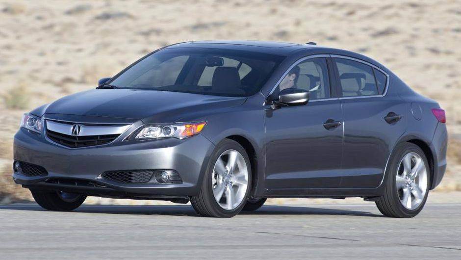 A Acura revelou o ILX 2014 | <a href="https://beta-develop.quatrorodas.abril.com.br/noticias/fabricantes/poucas-mudancas-acura-ilx-2014-apresentado-741280.shtml" rel="migration">Leia mais</a>
