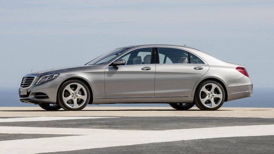 Em termos aerodin&acirc;micos, a Classe S 2014 apresenta baixo coeficiente de arrasto: 0,24 | <a href="https://beta-develop.quatrorodas.abril.com.br/noticias/fabricantes/mercedes-benz-revela-classe-s-2014-741437.shtml" rel="migration">Leia mais</a>